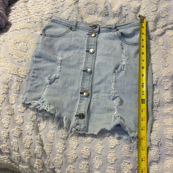 Distressed Denim Skirt from Vintage Havana Size Small - Picture 7 of 8